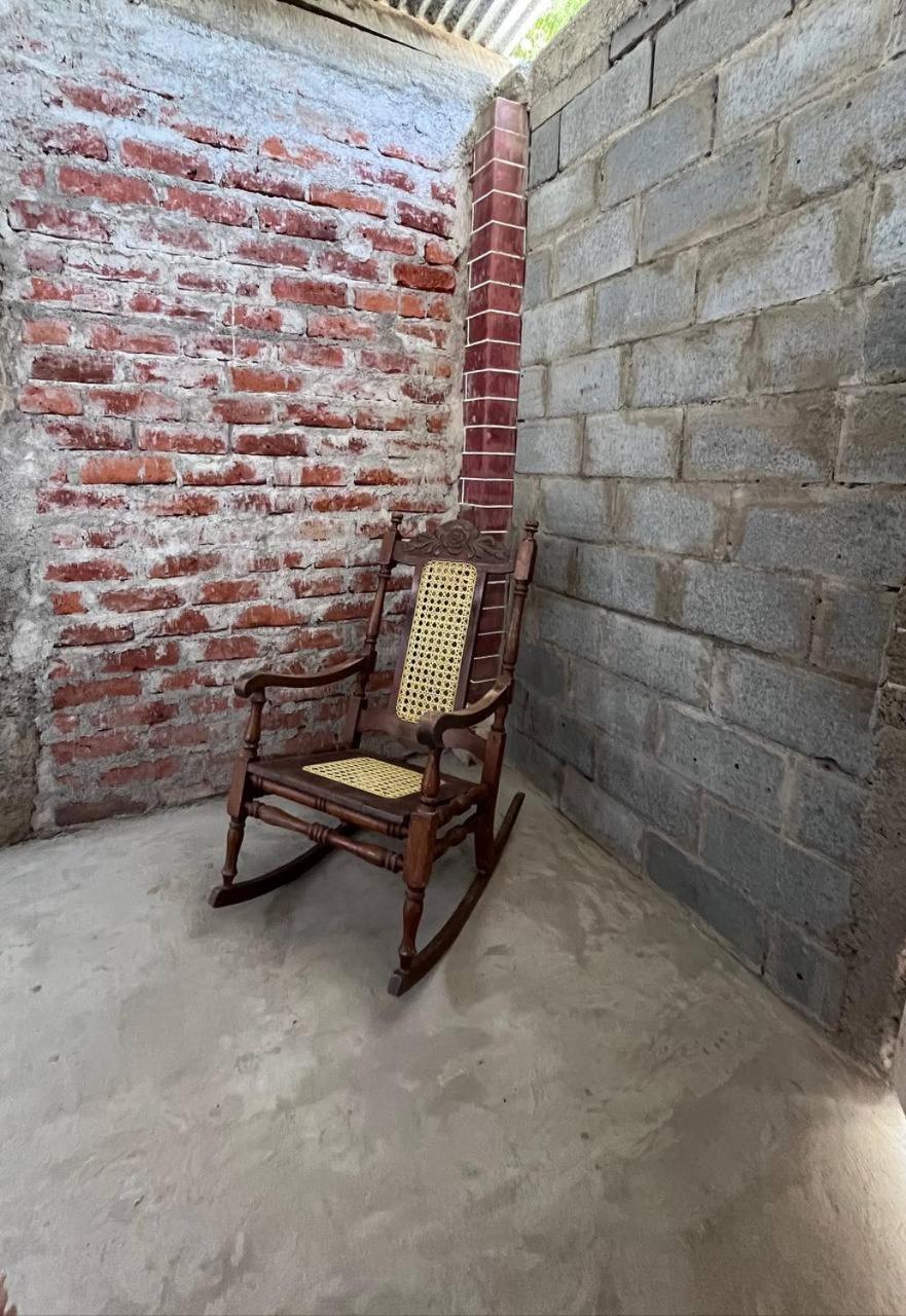 Hostal Brisas Del Ometepe Habitacion 1 リバス エクステリア 写真
